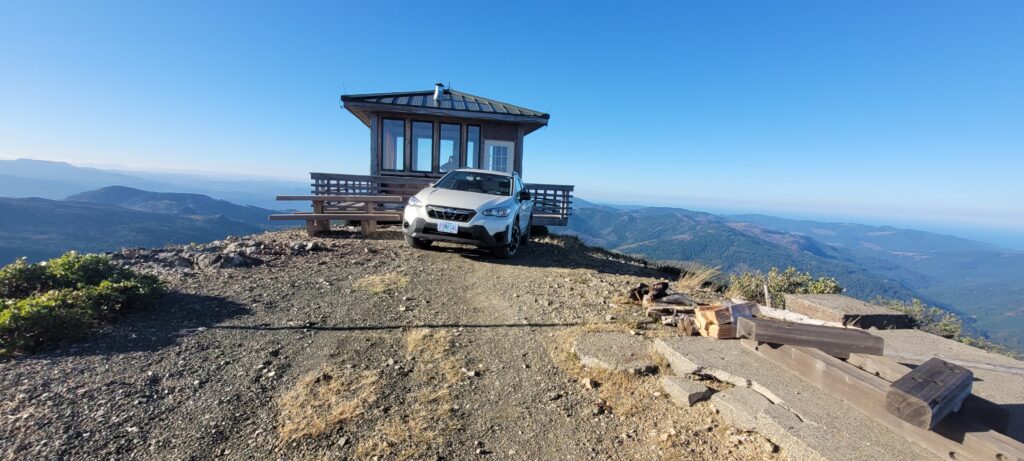 Snow camp lookout. Very windy.